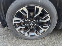 USED 2015 65 MITSUBISHI OUTLANDER 2.0h 12kWh GX4hs SUV 5dr Petrol Plug-in Hybrid CVT 4WD Euro 6 (s/s) (200 ps) Rear View Camera Pack