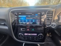 USED 2015 65 MITSUBISHI OUTLANDER 2.0h 12kWh GX4hs SUV 5dr Petrol Plug-in Hybrid CVT 4WD Euro 6 (s/s) (200 ps) Rear View Camera Pack