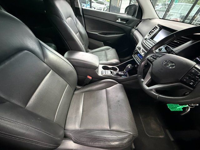 2017 HYUNDAI TUCSON - Photo 5