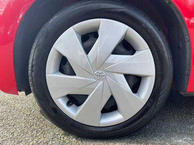 2017 Toyota Aygo 1L X-Play 5dr - Photo 9