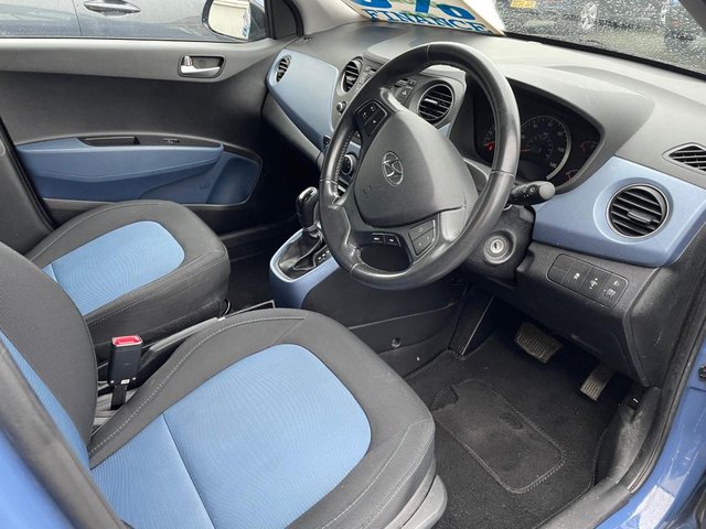 2016 HYUNDAI I10 - Photo 3