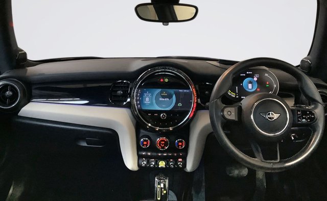 2022 MINI Electric Hatch - Photo 3
