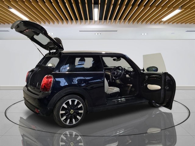2022 MINI Electric Hatch - Photo 10