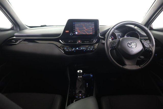 2022 Toyota C-HR - Photo 12