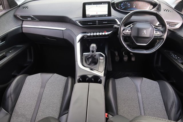 2018 PEUGEOT 3008 1.6 BlueHDi Allure SUV 5dr Diesel Manual Euro 6 (s/s) (120 ps) - Photo 2