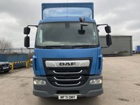 USED 2022 71 DAF LF LF 260 - 18 TONNE BOX WITH COLUMN TAIL LIFT, 28FT BODY, 1.5 TONNE LIFT 