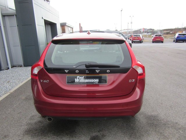 2014 VOLVO V60 - Photo 5