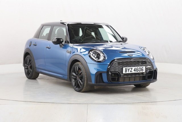 2022 MINI Hatch 2L Cooper S Sport 5dr - Photo 2