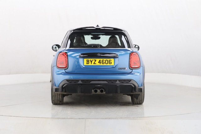 2022 MINI Hatch 2L Cooper S Sport 5dr - Photo 9