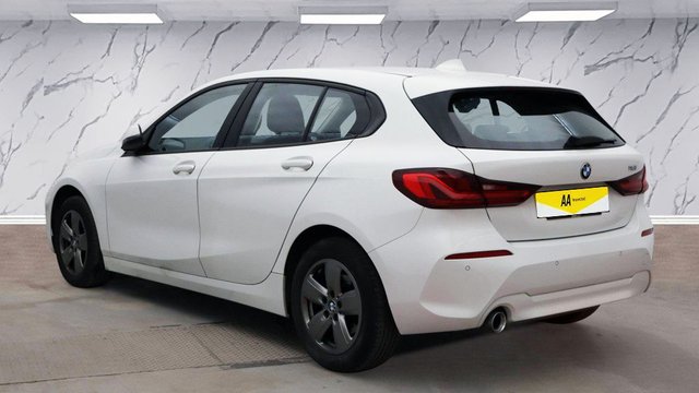 2021 BMW 1 Series 1.5L Se 5dr - Photo 5