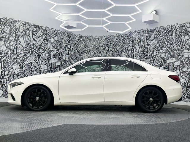 2019 Mercedes-Benz A-Class 1.3L Sport 4dr - Photo 12