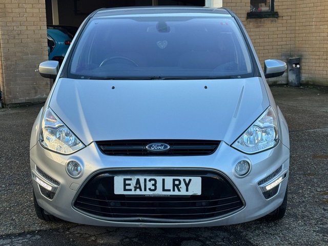 2013 Ford S-Max 2L Titanium 5dr - Photo 8