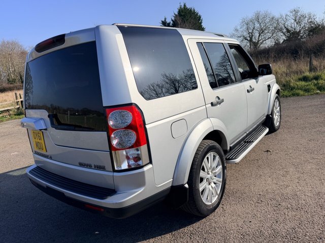 2011 Land Rover Discovery 4 3L Hse 5dr - Photo 11