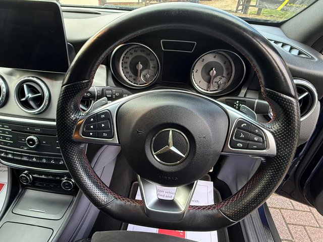 2017 Mercedes-Benz GLA - Photo 9