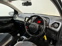 USED 2019 19 TOYOTA AYGO 1.0 VVT-i x-press Hatchback 5dr Petrol Manual Euro 6 (71 ps) 2 keys, FHS, reverse camera, cruise
