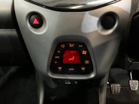 USED 2019 19 TOYOTA AYGO 1.0 VVT-i x-press Hatchback 5dr Petrol Manual Euro 6 (71 ps) 2 keys, FHS, reverse camera, cruise