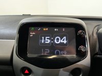 USED 2019 19 TOYOTA AYGO 1.0 VVT-i x-press Hatchback 5dr Petrol Manual Euro 6 (71 ps) 2 keys, FHS, reverse camera, cruise