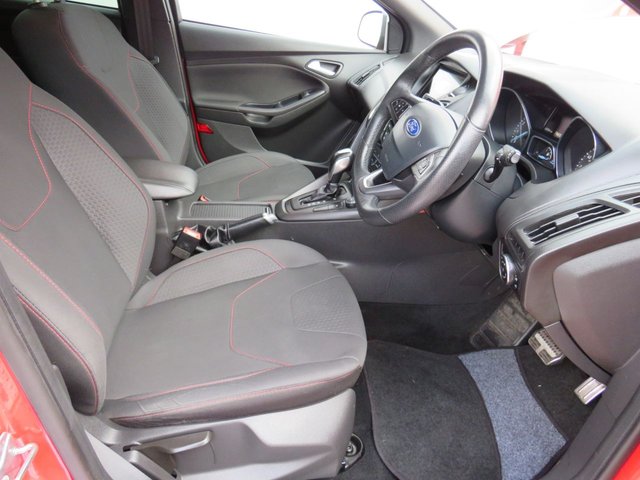 2018 FORD FOCUS 2018 1.0T EcoBoost ST-Line Hatchback 5dr Petrol Auto Euro 6 (s/s) (125 ps) - Photo 7