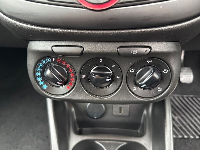 2015 VAUXHALL CORSA 1.2i Sting Hatchback 3dr Petrol Manual Euro 6 (70 ps) - Photo 12