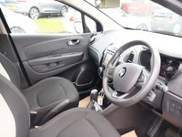 USED 2019 19 RENAULT CAPTUR 1.5 dCi ENERGY Iconic SUV 5dr Diesel EDC Euro 6 (s/s) (90 ps) AWARD WINNING DEALERSHIP