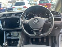 USED 2018 68 VOLKSWAGEN TOURAN 1.6 TDI SE Family MPV 5dr Diesel Manual Euro 6 (s/s) (115 ps) FULL SERVICE HISTORY WITH TIMING BELT CHANGE @69K 2 KEYS BOOK PACK SERVICED IF REQUIRED AND A MINIMUM OF 9 MONTHS MOT WITHIN THE SALE
