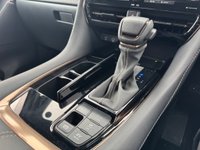 USED 2024 24 TOYOTA ALPHARD 2.5L PETROL HYBRID AUTOMATIC 