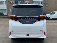 USED 2024 24 TOYOTA ALPHARD 2.5L PETROL HYBRID AUTOMATIC 