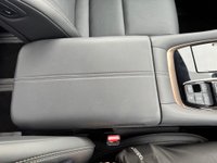 USED 2024 24 TOYOTA ALPHARD 2.5L PETROL HYBRID AUTOMATIC 