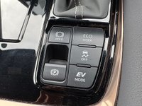USED 2024 24 TOYOTA ALPHARD 2.5L PETROL HYBRID AUTOMATIC 