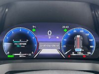 USED 2024 24 TOYOTA ALPHARD 2.5L PETROL HYBRID AUTOMATIC 