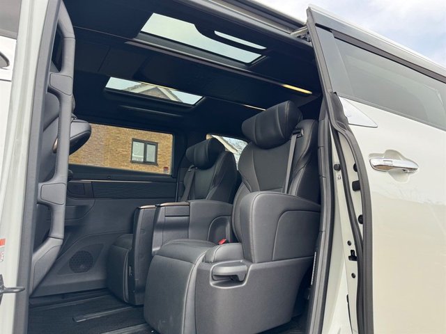 2024 TOYOTA ALPHARD - Photo 4