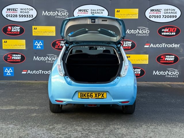 2016 Nissan Leaf - Photo 8