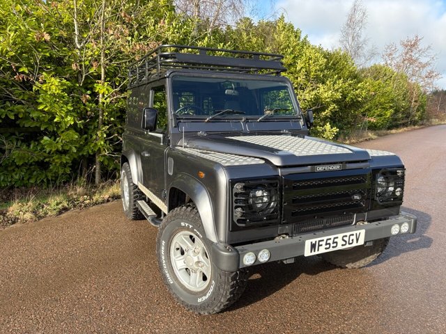 2005 55 Land Rover Defender 90 2.5 TD5 County Hard Top SUV 3dr Diesel Manual SWB (282 g/km, 120 bhp)