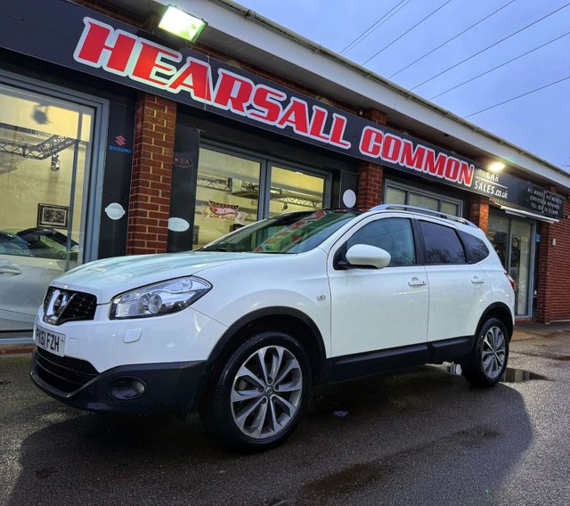 View our Nissan Qashqai+2 1.6 Tekna SUV 5dr Petrol Manual 2WD Euro 5 (117 ps)