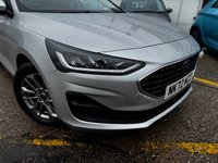 USED 2022 72 FORD FOCUS 1.0T EcoBoost MHEV Titanium Hatchback 5dr Petrol Hybrid Manual Euro 6 (s/s) (155 ps) Nav, reverse cam, adapt crui+