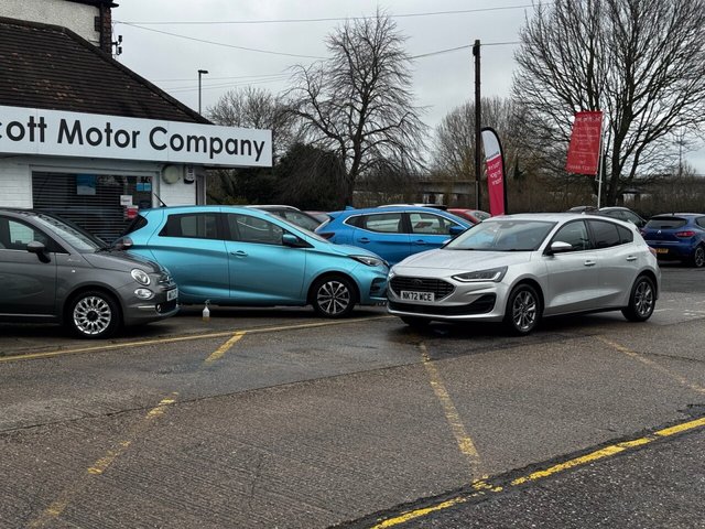 2022 FORD FOCUS - Photo 10