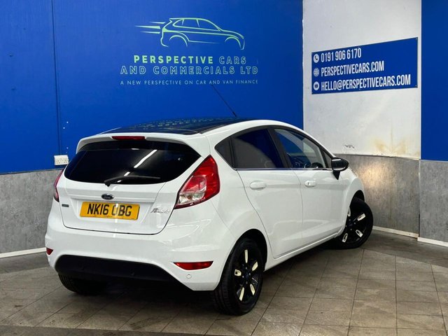 2016 FORD FIESTA - Photo 3