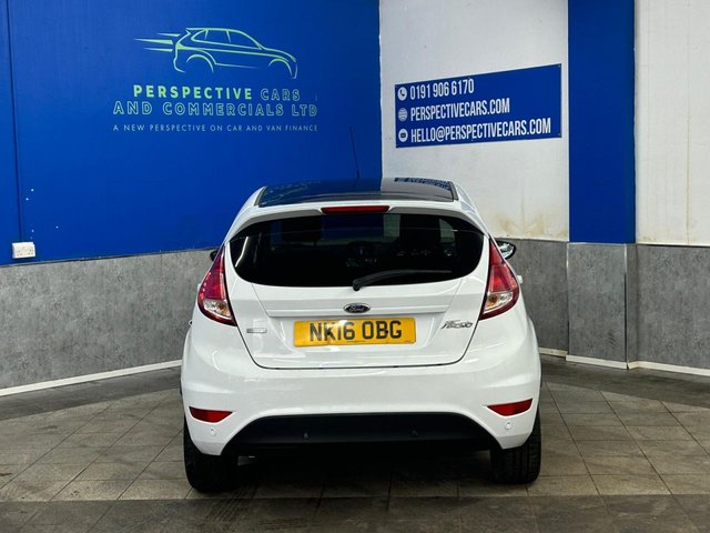 2016 FORD FIESTA - Photo 4