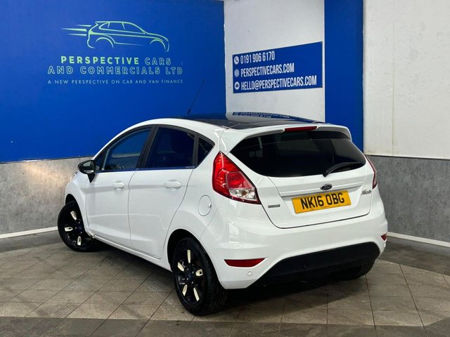 2016 FORD FIESTA - Photo 5