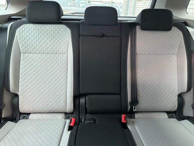 2016 Volkswagen Tiguan 2L SE Navigation 5dr - Photo 10