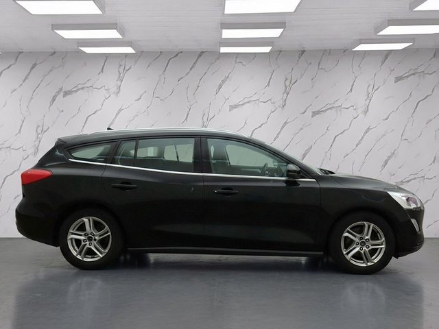 2019 FORD FOCUS - Photo 5