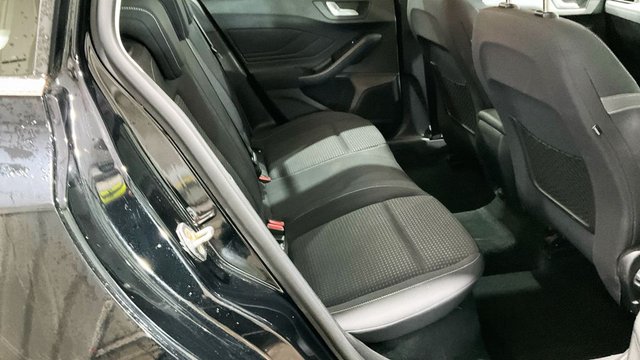 2019 FORD FOCUS - Photo 10