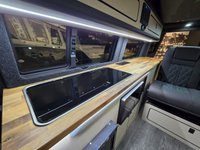 USED 2021 21 VOLKSWAGEN T6.1 Campervan 2.0 TDI T28 HIGHLINE EXECUTIVE 150 BHP DSG SWB BESPOKE LEATHER SLIDING RIB BED