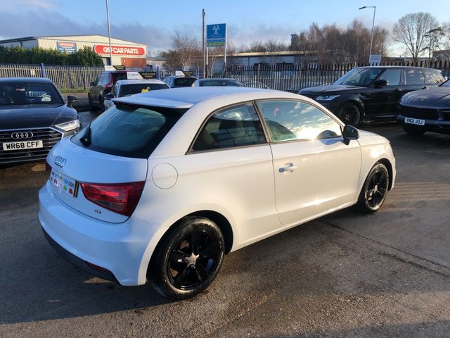 2015 AUDI A1 2015 1.6 TDI SE Hatchback 3dr Diesel Manual Euro 6 (s/s) (116 ps) - Photo 11