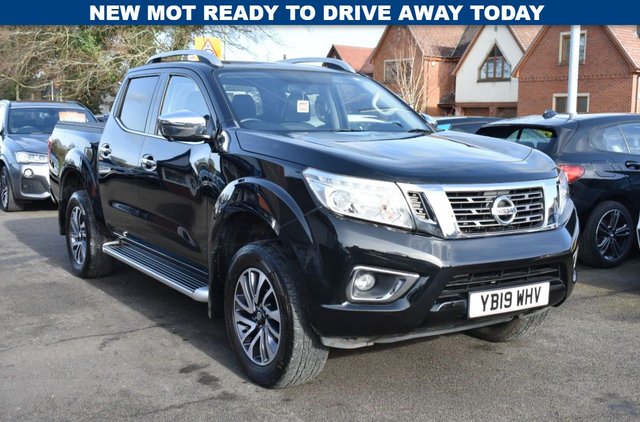 2019 NISSAN NAVARA