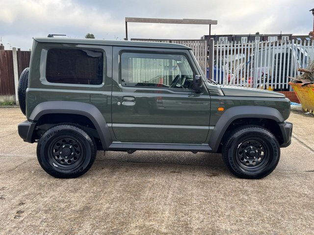 2025 SUZUKI JIMNY - Photo 9