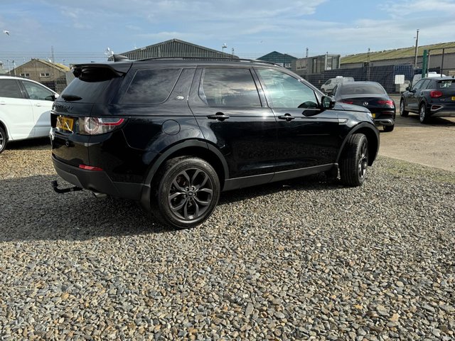 2019 Land Rover Discovery Sport 2L Landmark 5dr - Photo 6