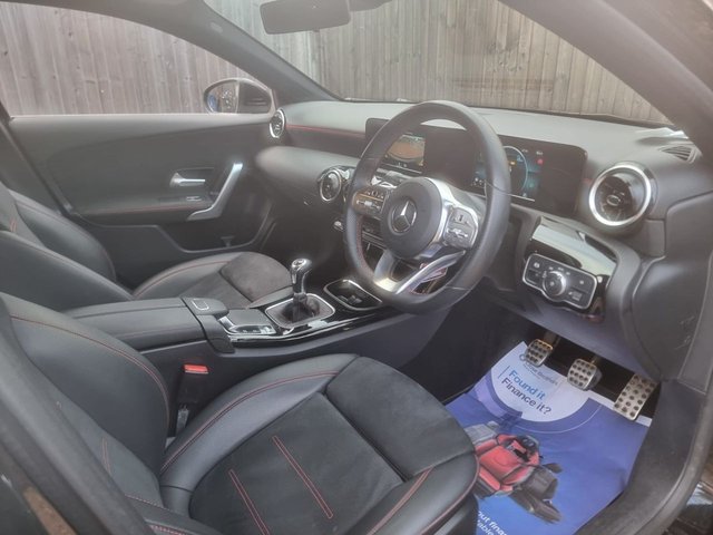 2019 MERCEDES-BENZ A-CLASS 1.3 A200 AMG Line Hatchback 5dr Petrol Manual Euro 6 (s/s) (163 ps) - Photo 2