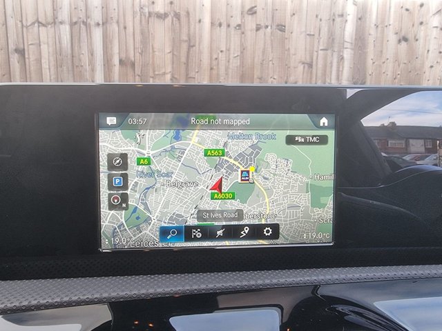 2019 MERCEDES-BENZ A-CLASS 1.3 A200 AMG Line Hatchback 5dr Petrol Manual Euro 6 (s/s) (163 ps) - Photo 3