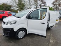 USED 2021 21 PEUGEOT EXPERT White 2.0 BlueHDi Euro 6 panel , 51,200 miles, ULEZ compliant, 6-Speed manual, A/C, Bluetooth, Cruise, DAB, Rear sensors. Final price plus VAT @ 20%! This 2021 Peugeot Expert boasts an exceptional service history, with its last service completed on 24th April 2025 at 45,676 miles, and a remarkably low mileage of just 51,200 miles for its age, having had only one owner. This 2.0 BlueHDi 1400 Professional Standard Panel Van MWB Euro 6 (s/s) 6dr is a robust diesel vehicle, presented in the Professional trim. It comes with a 3 month warranty and a 12 month MOT provided on purchase, ensuring peace of mind. Notable features include the Visibility P